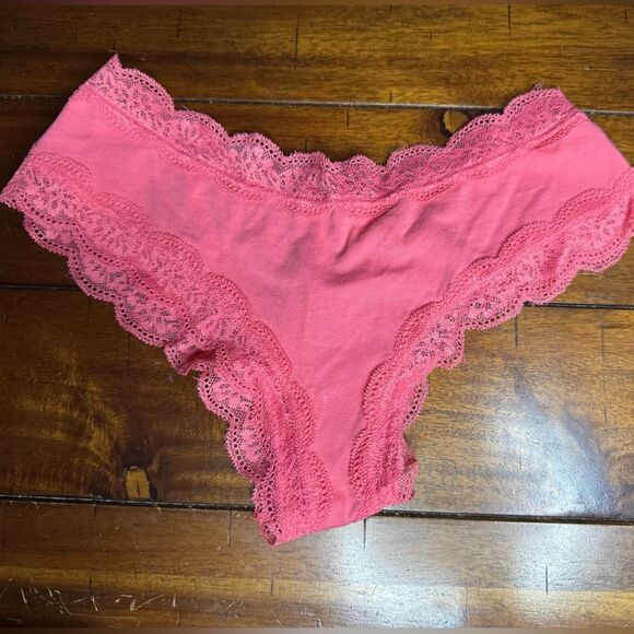 PINK Victoria’s Secret Lace Trim Cheekster Panty Size Small - Picture 1 of 5